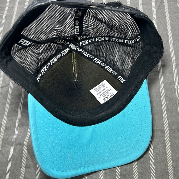 Fox Racing Snapback Trucker Hat - Picture 4 of 5